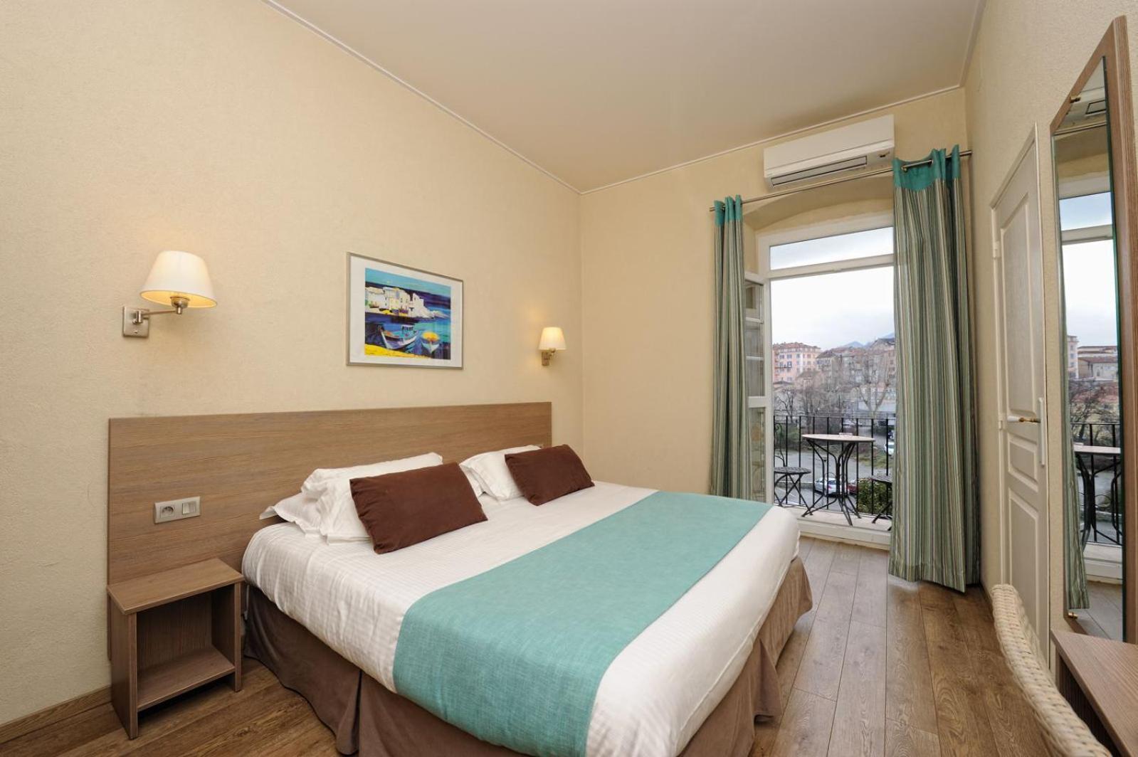 Hotel Duc De Padoue 3*
